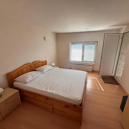 равногор парадайс Villa Asikoria